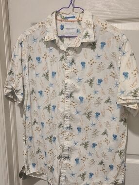 Men's White Short-Sleeve Button-Up Shirt with Blue & Green Tropical Print